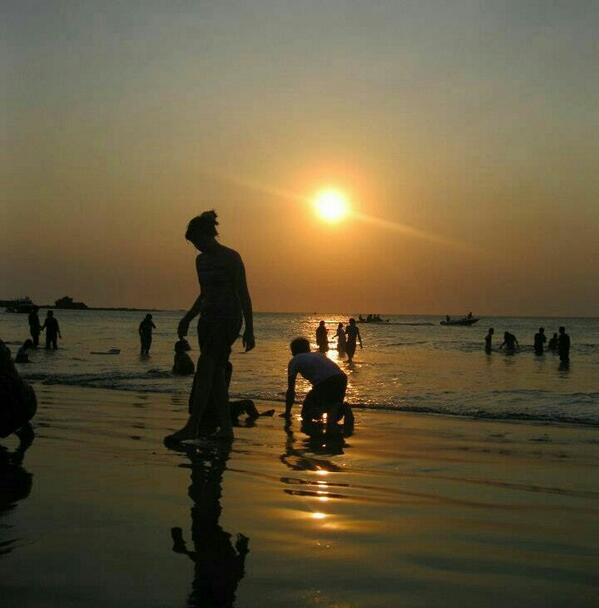 Infogarut On Twitter Via At Jafsthearmed Sunset Di Pantai