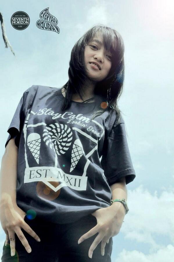 The Loggo | IDR 80K | S M L XL | Model memakai M | Order? sms (Nama/Alamat/Nomor Telepon/Kode Barang) ke 08970313145