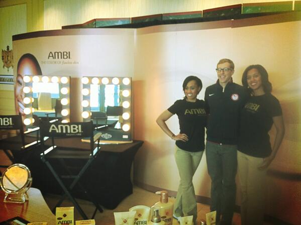 . <a href="/TyMcGill/">Ty</a> with the reps from <a href="/AMBIskincare/">AMBI Skincare</a> at the <a href="/sigmagammarho/">Sigma Gamma Rho</a> conference in Nashville!