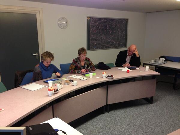 ItaPronk's tweet photo. Leuke interactie tijdens de training social media #GBO! ;-) http://t.co/prsekNTvRf