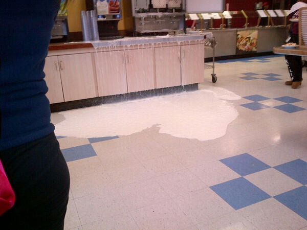 chelseahonour's tweet image. Yup that just happened @RegisCollege1 #rcproblems