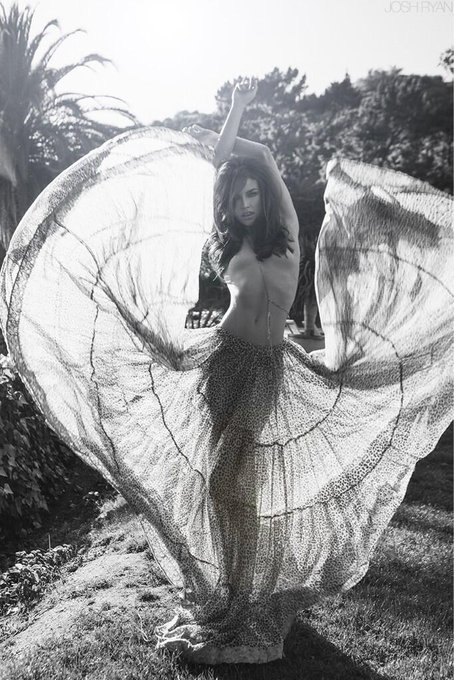 #ilovemyjob #yes #blessed #inthemaking of #somethinggreater than me http://t.co/h8nTCAJy2Q<a href="/tag/ilovemyjob"class="tags">#ilovemyjob</a><a href="/tag/yes"class="tags">#yes</a><a href="/tag/blessed"class="tags">#blessed</a><a href="/tag/inthemaking"class="tags">#inthemaking</a><a href="/tag/somethinggreater"class="tags">#somethinggreater</a>