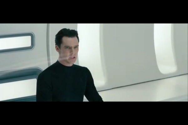 cumberbatchweb's tweet photo. "I will walk over your cold corpses" John Harrison being very scary in Star Trek Into Darkness http://t.co/OaZOdXePvp