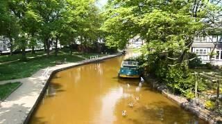 Good Morning from Worsley. It's a beautiful day; fresh and frosty. Open today from 10 until 5 #weloveblueskies x
