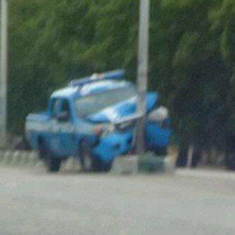 ezehillaryobi's tweet photo. Road safety? Accident?......no one's safe oo http://t.co/Og2wKHzoDq