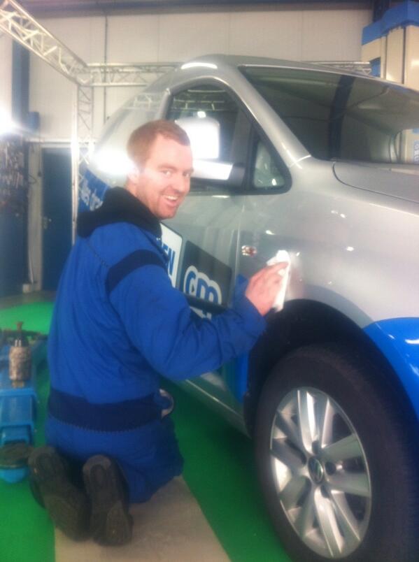 NelyKievit's tweet photo. De finishing touch. Bijna klaar voor @debeursgo http://t.co/HCiA1PGDJj