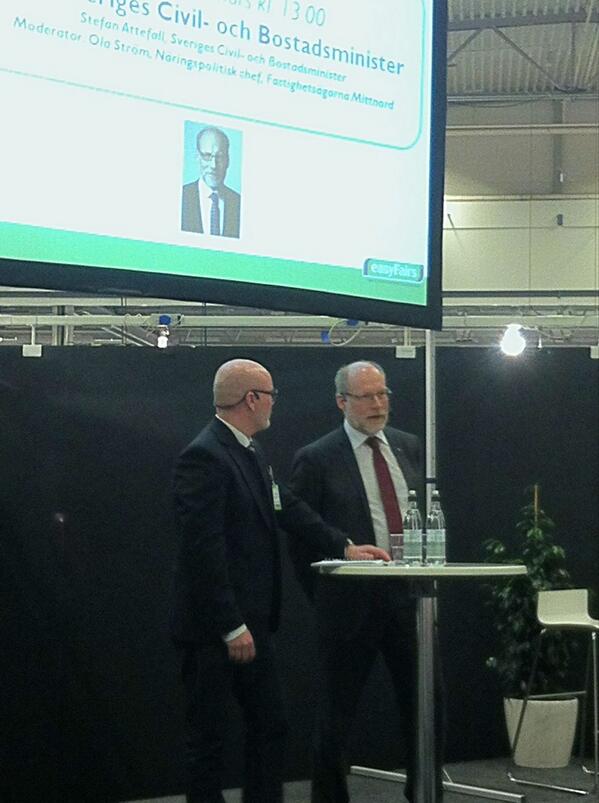 FASTIGHETSMASSA's tweet photo. Bostadsministern just nu om #fastighetsskatt på #fastighetsmassa http://t.co/Vf41aOlIMT