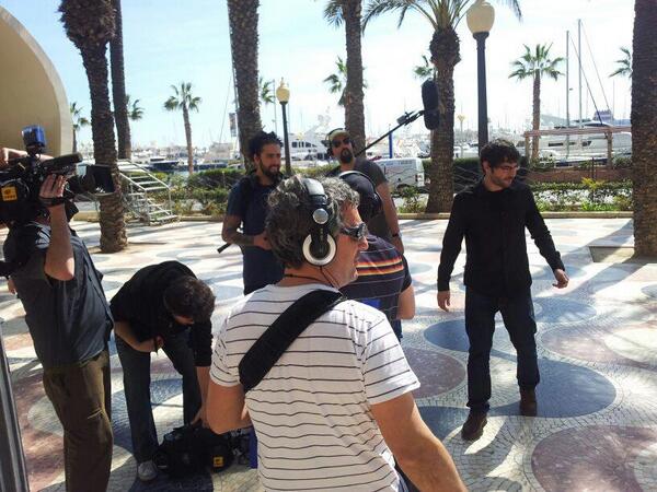TheCryptoSquire's tweet photo. Ahora mismo en la Explanada de Alicante "Lo sabe, o no lo sabe" #Alicante #LSNOLS @LoSabeNoLoSabe http://t.co/sp4saHXwEb