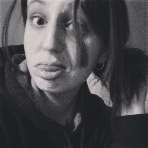 XTwoLovesX's tweet image. #sexyandiknowit