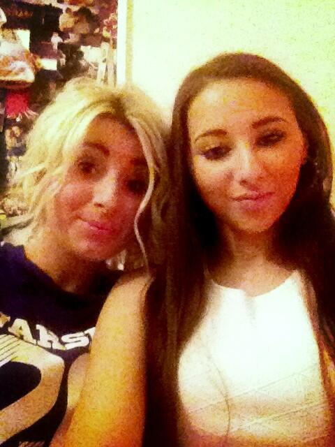 ciendasoares's tweet image. #bitdrunk #loveher