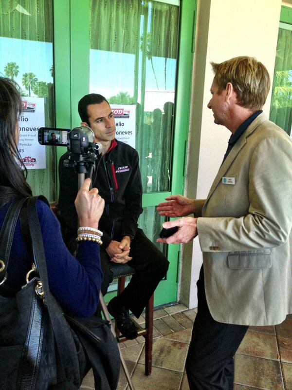 .<a href="/h3lio/">Helio Castroneves</a> can't think of better place to kick off <a href="/IndyCar/">NTT INDYCAR SERIES</a> season with #StPete weather &amp; fans #GPSTPETE is Sunday