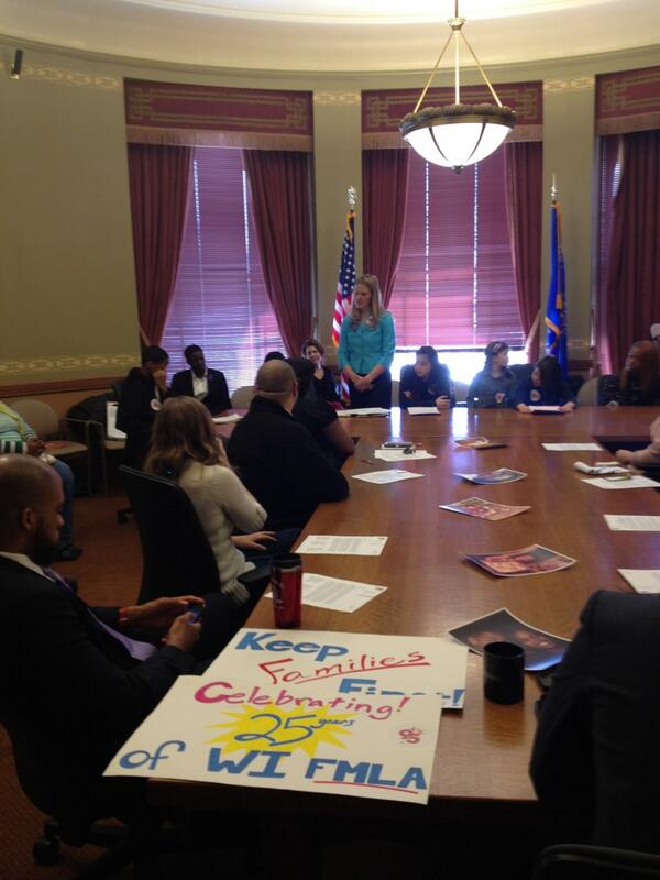 "Even though she worked 20 hrs a week she was able to use #wifmla" -Jarquellis #wipolitics