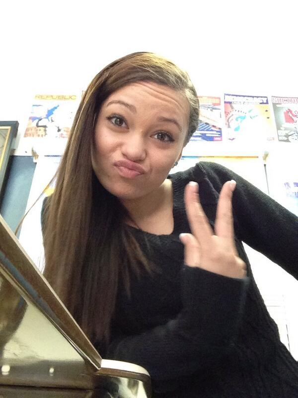 Jon_Marcoux's tweet image. G status #econclass