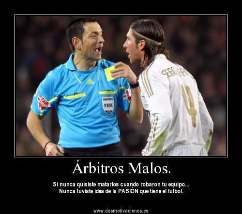 ElTipicoPortero's tweet photo. Arbitros malos... http://t.co/emgPYvOgOl