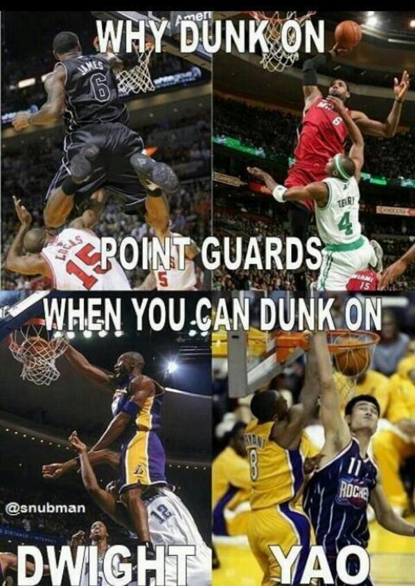 FunnyPicsDepot's tweet image. The difference when LeBron &amp;amp; Kobe Dunk