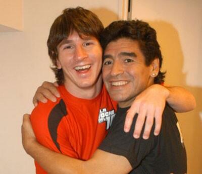 DiegoAMaradona's tweet photo. Me gusta esta foto. @TeamMessi http://t.co/xoGpRi3n8W