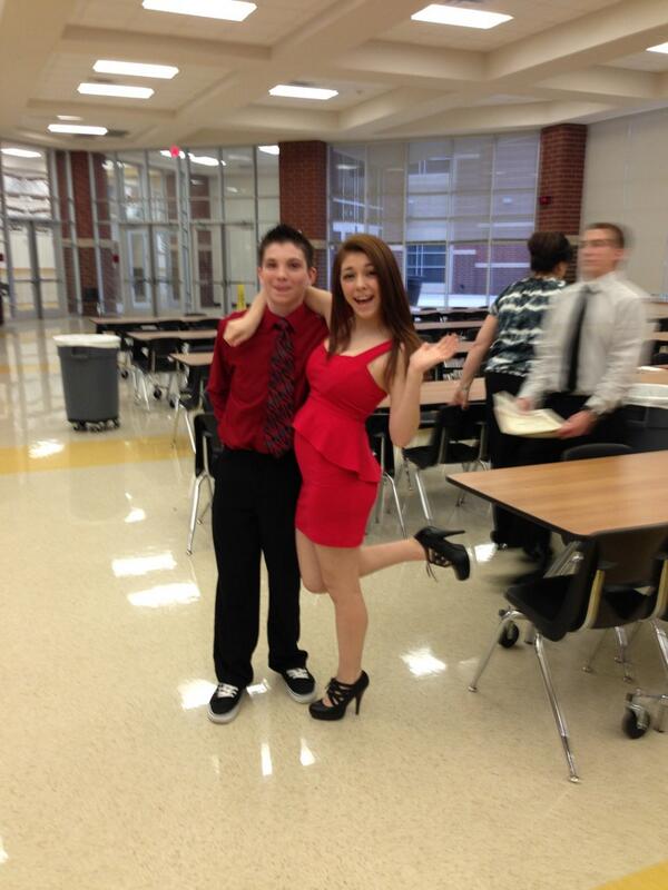 _AGuerrero's tweet image. Seriously love little Jake! #practicepartner 😘