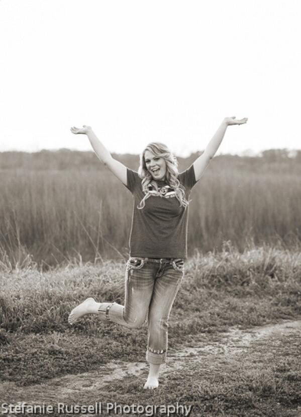 NicoleDeHav's tweet image. ETBU shirt #volleyballcommit 😊
#easttexasbaptistuniversity