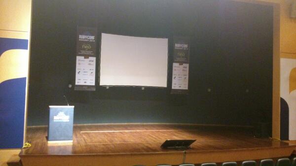 oboxodo's tweet image. Auditorium ready for @rubyconfuruguay tomorrow #rubyconfuy