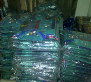 ADP10smerch's tweet photo. Ready Stock,barca away 95-97 S M L XL.IDR 200K @INDOBARCA_ACEH. http://t.co/ONjpJlX6xV
