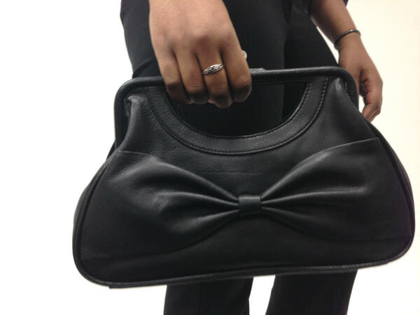 pathfindertech1's tweet photo. GENUINE LEATHER Ladies  HANDBAG 

  Why not buy online today
 Visit : http://t.co/pDcJUZJuBy
 Tel : 01213337000 http://t.co/VVCkqxYDWE
