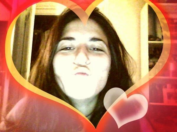 inesotoo's tweet photo. Muuchas felicidades a @Mermatji, pispi se hace mayor!!!! Espero poder darte el regalo sin tener que perderme! 💃🎈🎊🎉😛😜😝 http://t.co/Z6yagzTrSj