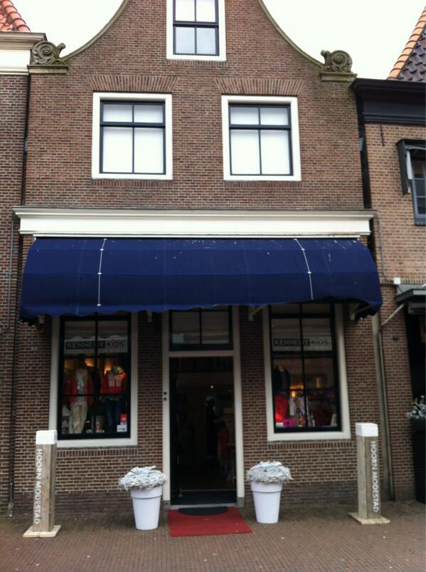 We zijn er bijna klaar voor. Hoorn Mode Stad gaat morgen van start. Dukdalven zijn geplaatst <a href="/kennedykids/">KennedyKidsFoundation</a>