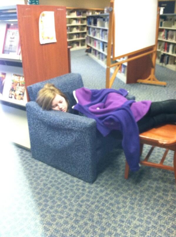 TBerry_413's tweet photo. #Baecaughtmesleepin @itsmetorilawlz http://t.co/z1oy2GIpSo