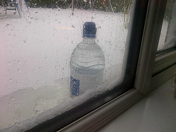 amymurphyxo's tweet photo. I couldn't be bothered to get up and put it in fridge.... http://t.co/dki2jkbr2M