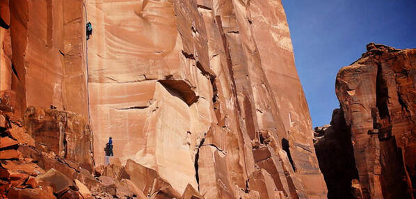 mammut's tweet photo. Forgotten Lines - a short movie with #Mammut USA athlete Steph Davis: http://t.co/gAUjOzMKC0 http://t.co/vzf4XGKQvH