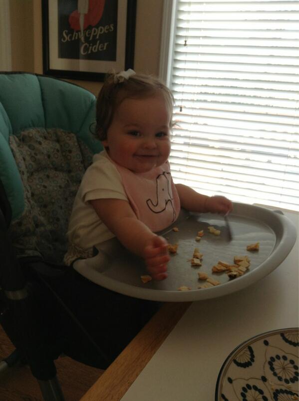 Dr_StarrMoss's tweet photo. Timeout from Byrnes support. A girl's got to eat! @Chrismmoss @Lilys_Tweet_Pad http://t.co/v3000aHNVe