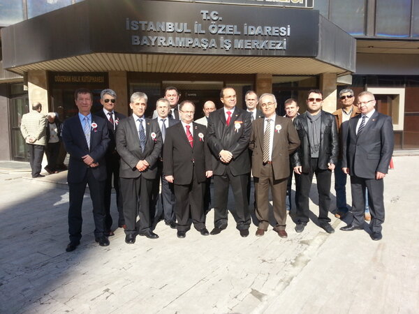 karabere01's tweet photo. Istanbul TEMAD bulusmamiz http://t.co/0aAkK5biHs
