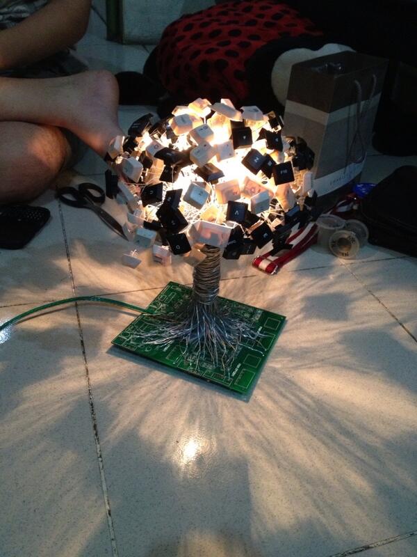 花不误 tweet media