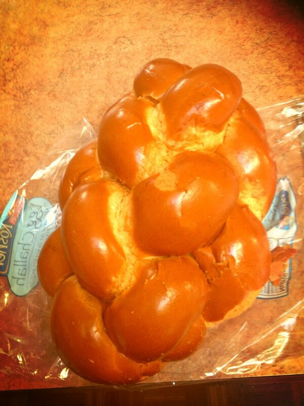 I want abs like challah. #ilovejewishthings #includingmen #leanwithlinder @Leanwithlinder