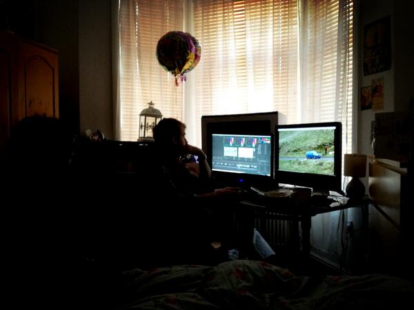 painterandthief's tweet photo. Grading! http://t.co/sKmthjqvu4