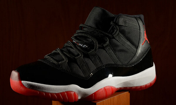 footaction retro 11