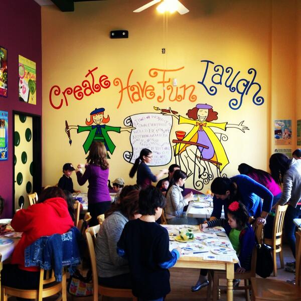 PJLibraryLV's tweet photo. #pjlv #paintingforpassover #sederplates http://t.co/IgrF1X9GlD