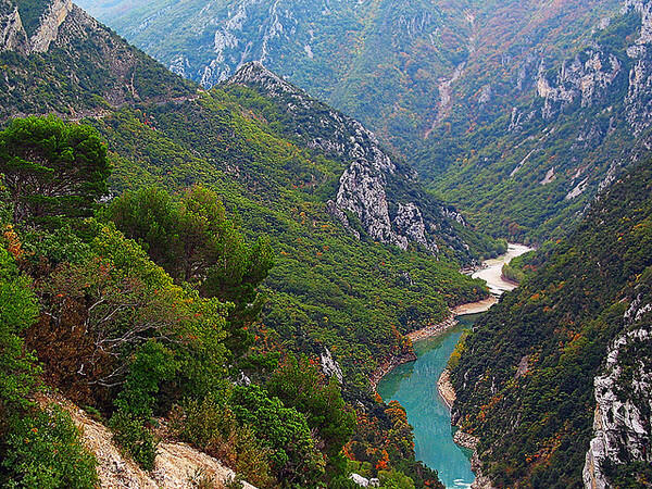 PicsNature's tweet photo. Verdon Gorge, France http://t.co/tLo07CyFVD
