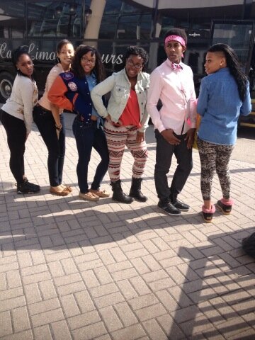 dasiah15's tweet photo. My team, I swear I love these hoes😍😍😘 http://t.co/g1tpfK1LpG