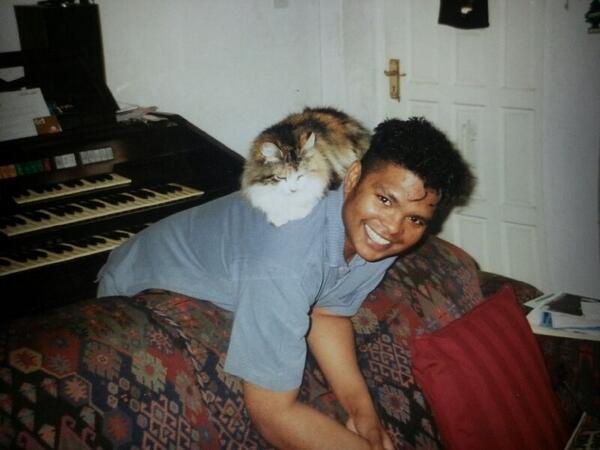 KarenSmales's tweet photo. Paul &amp; Twizzle http://t.co/cntu92VRys