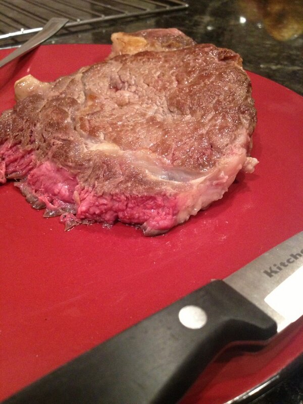 traviewright's tweet image. Another #FourHourChef masterpiece. Pam-seared Ribeye. #TestosteroneBoost