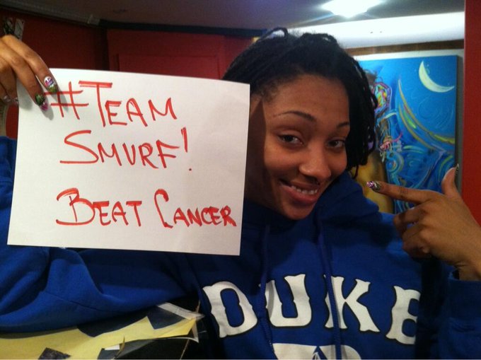 Every NEW follower that @gladneymgtgroup gets in the next 24hr #kidsfightingcancer will receive $1 #pepsichallenge<a class="tags" target="_blank" title="On Twitter" href="/?out=eyJ0eXAiOiJKV1QiLCJhbGciOiJIUzUxMiJ9.eyJpYXQiOjE3MjM2MzA2NTQsImlzcyI6InR3cG9ybnN0YXJzLmNvbSIsIm5iZiI6MTcyMzYzMDY1NCwiZXhwIjoxNzU1MTY2NjU0LCJyZWRpcmVjdF91cmwiOiJodHRwczovL3R3aXR0ZXIuY29tL2dsYWRuZXltZ3Rncm91cCJ9.nF5DJtV-Gp7AKTq65zMcMx6j9_F0veqDe3hVjoAVg1qMwrOh6h9v-glHbfHnRz6KAumDxAC9OlnbZd8tRQdudQ">@gladneymgtgroup</a><a href="/tag/pepsichallenge"class="tags"><span>#pepsichallenge</span></a><a href="/tag/kidsfightingcancer"class="tags"><span>#kidsfightingcancer</span></a>