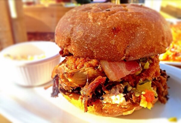 icechai's tweet photo. Best restaurant this weekend in San Diego = Carnitas Snack Shack. If you are down there, try it and you'll see :) http://t.co/7SWqLISFzF
