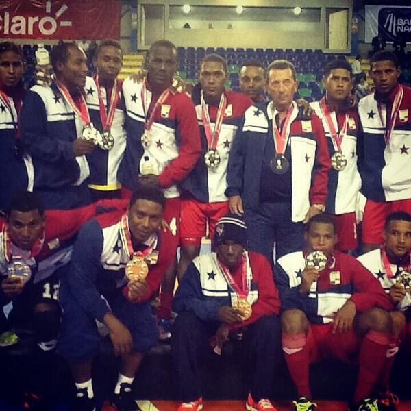 Mike_lasso30's tweet photo. Medalla d plata para Panama gracias a Dios http://t.co/20tYt3Emfv