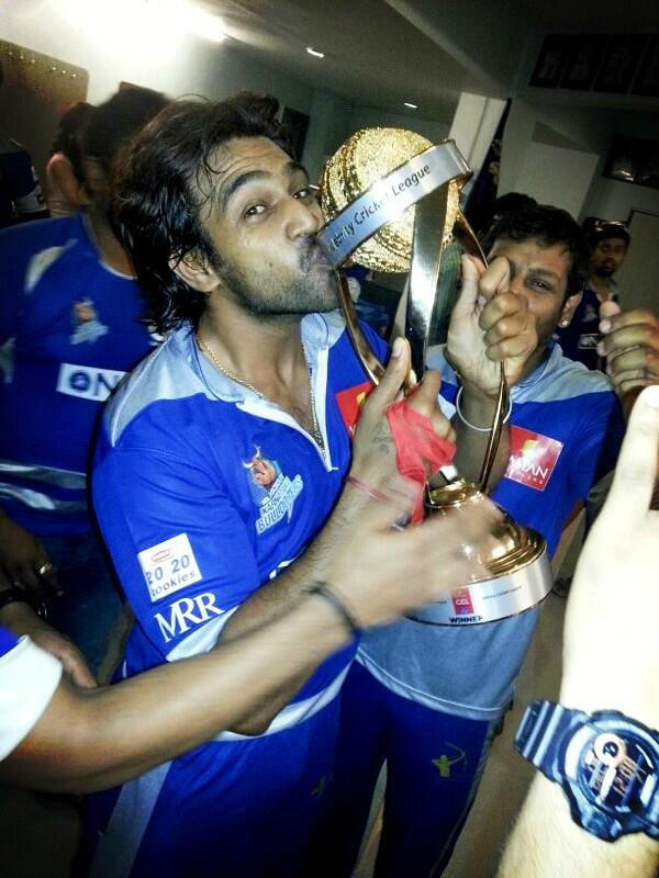 chirusarja17's tweet photo. @chirusarja Congratulations to the KB team for an outstanding performance. Thanks for all the love &amp; support. http://t.co/zK9MjuiM3u
