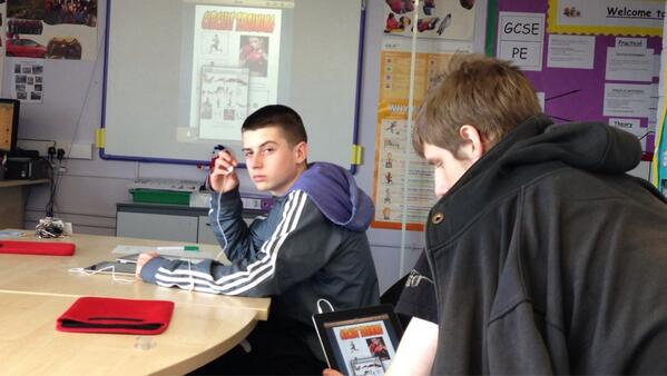 Pupils using Comic Life to create circuit training plans in PE. Mirrored using Apple TV #edtech <a href="/PEgeeks/">PE Geeks</a>