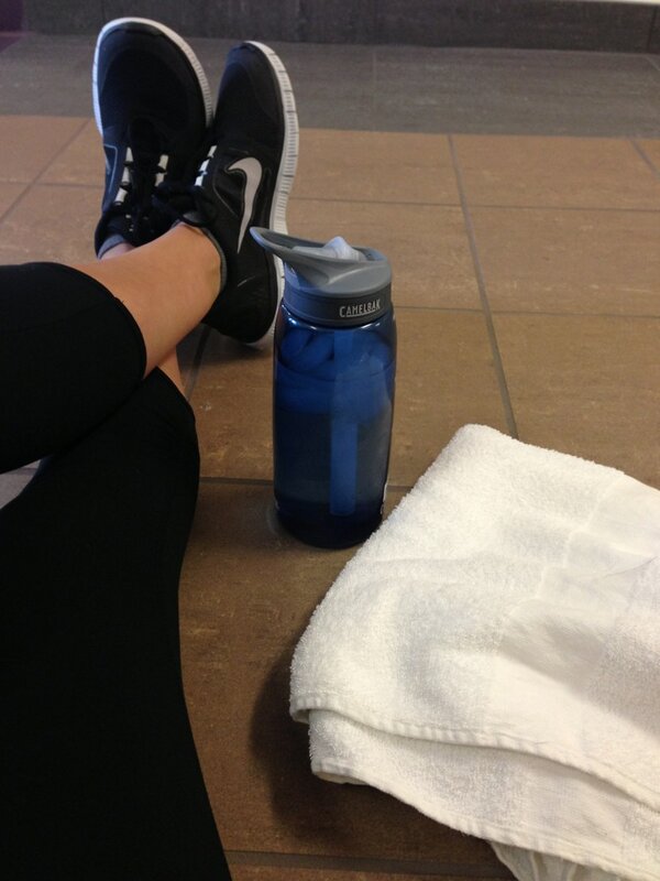 BeFlT's tweet image. At the gym waiting for the body pump class to start in 15 👍 30 minute ab class after this then running! #solidday