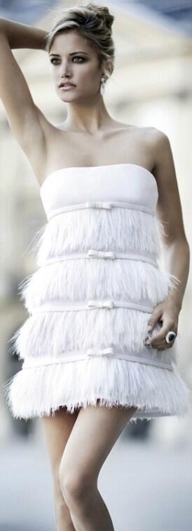 CancunModda's tweet image. @MaisonValentino #Fall2008 #FashionMemories