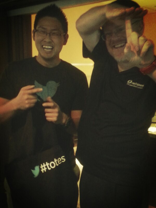 DavidSuh's tweet image. Chillin w/ @Scobleizer at the Open Cloud Experience #SXRackspace.