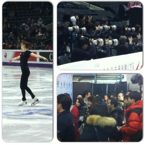 SkateCanada's tweet photo. Reigning Olympic champion @Yunaaaa caught the attention of the crowd and media alike #FSWorlds13 http://t.co/TeNjVLwxrh